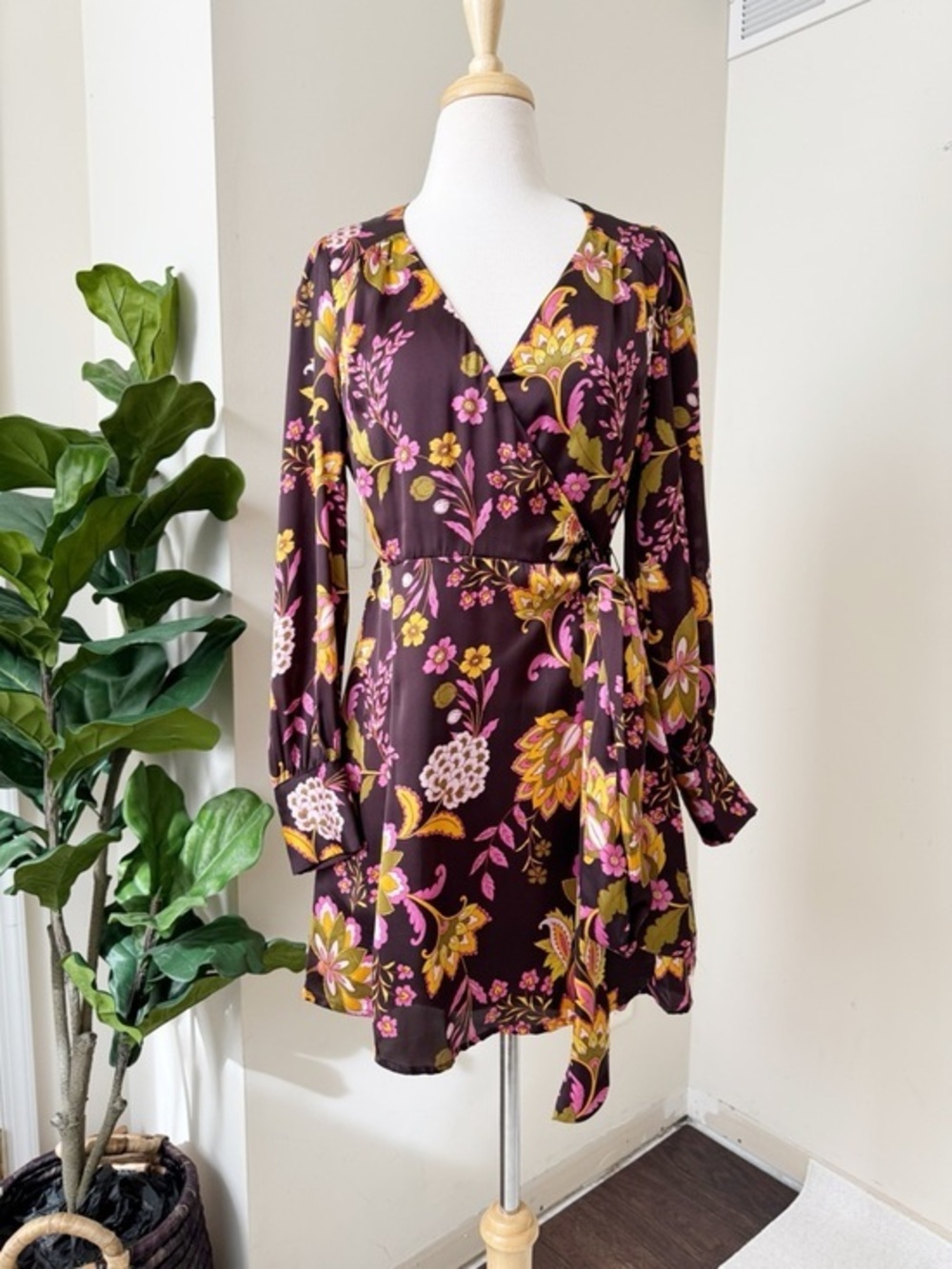 Dress Forum Floral Wrap Mini Dress Brown Pink Boho Long Sleeve Size S
